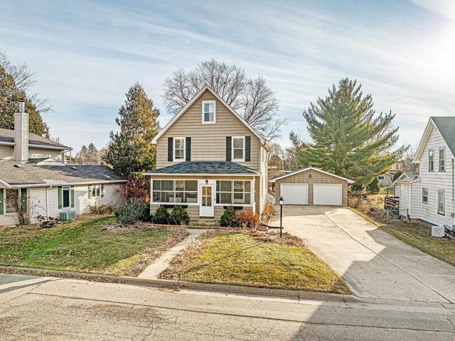 5807 WISCONSIN Street, Mcfarland, WI 53558