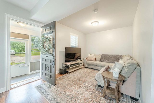 5807 WISCONSIN Street, Mcfarland, WI 53558