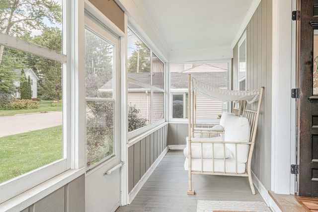 5807 WISCONSIN Street, Mcfarland, WI 53558