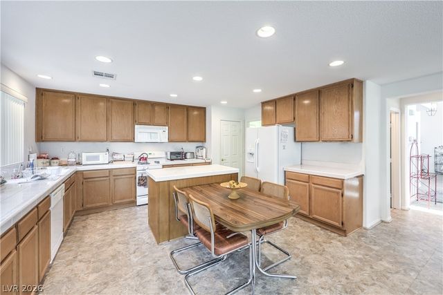 6532 Giant Oak Street, North Las Vegas, NV 89084