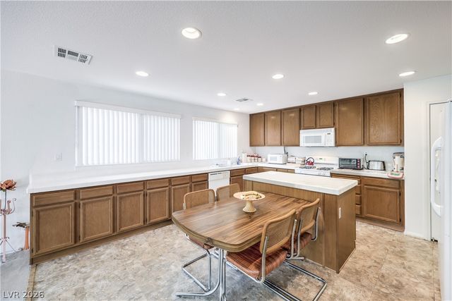6532 Giant Oak Street, North Las Vegas, NV 89084