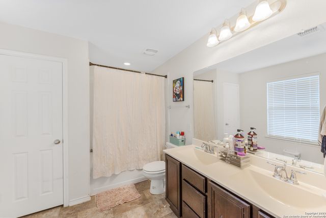 8422 BRAZOS PT, San Antonio, TX 78252