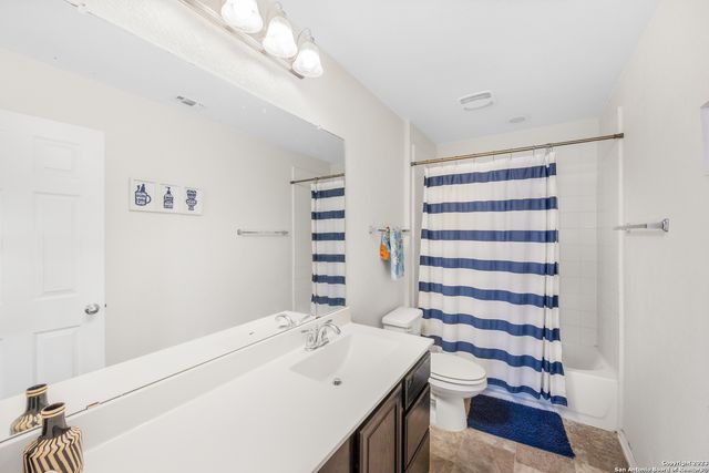 8422 BRAZOS PT, San Antonio, TX 78252