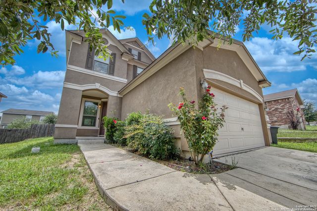 8422 BRAZOS PT, San Antonio, TX 78252