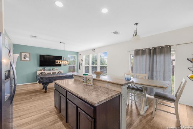 8422 BRAZOS PT, San Antonio, TX 78252