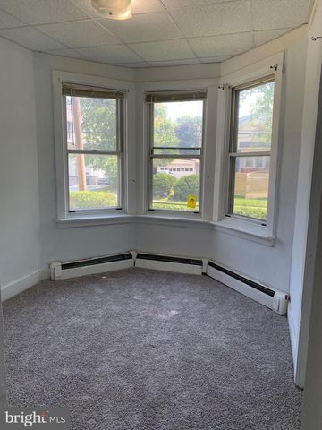 719 PEMBROKE AVE, East Lansdowne, PA 19050