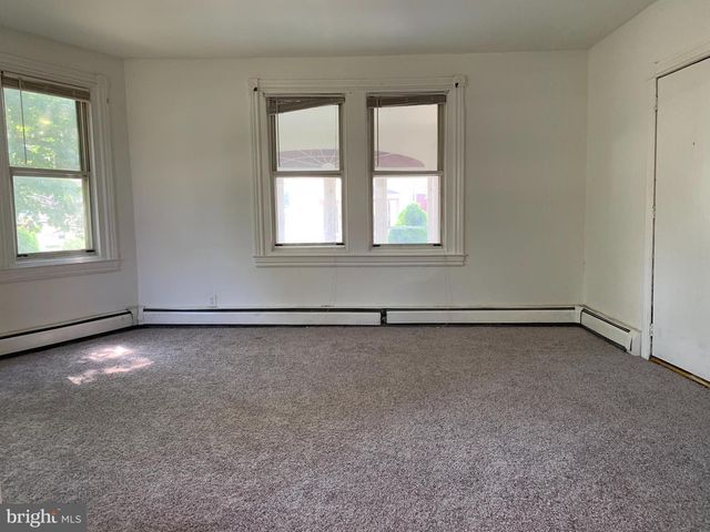 719 PEMBROKE AVE, East Lansdowne, PA 19050