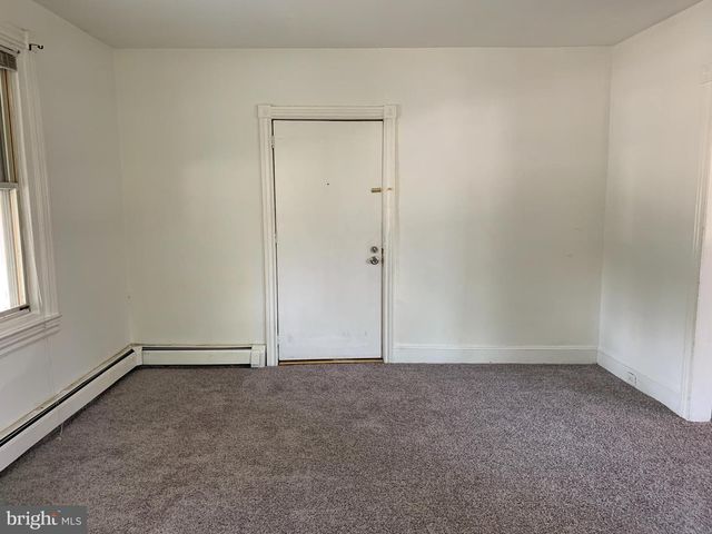 719 PEMBROKE AVE, East Lansdowne, PA 19050