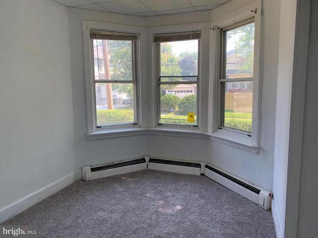 719 PEMBROKE AVE, East Lansdowne, PA 19050