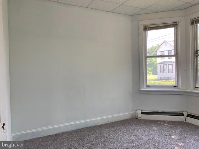 719 PEMBROKE AVE, East Lansdowne, PA 19050