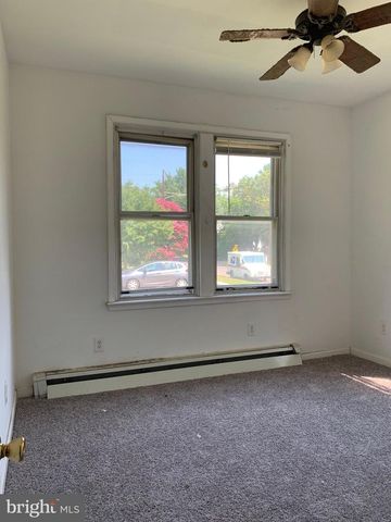 719 PEMBROKE AVE, East Lansdowne, PA 19050