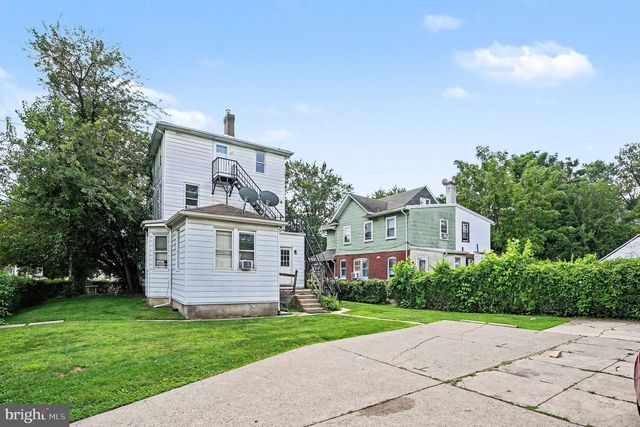 719 PEMBROKE AVE, East Lansdowne, PA 19050