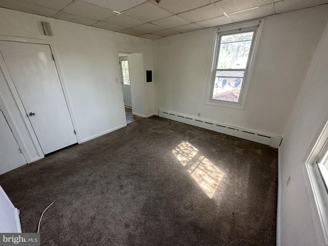 719 PEMBROKE AVE, East Lansdowne, PA 19050