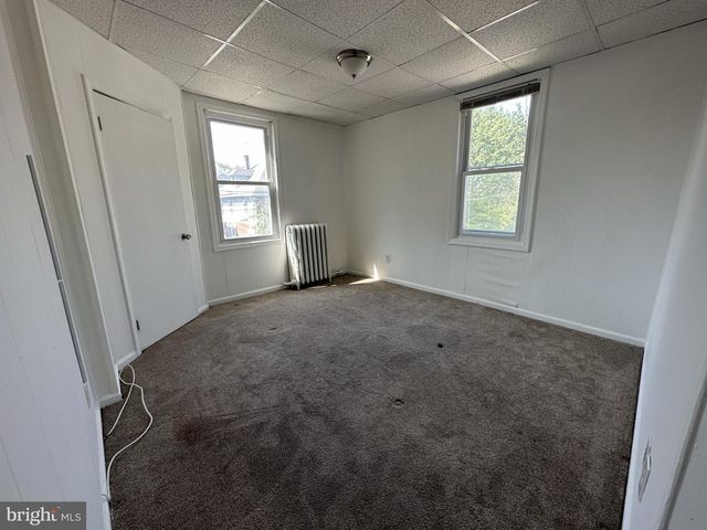 719 PEMBROKE AVE, East Lansdowne, PA 19050