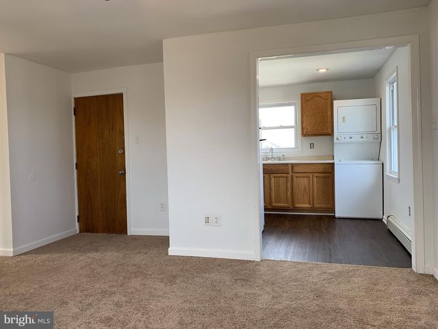 719 PEMBROKE AVE, East Lansdowne, PA 19050