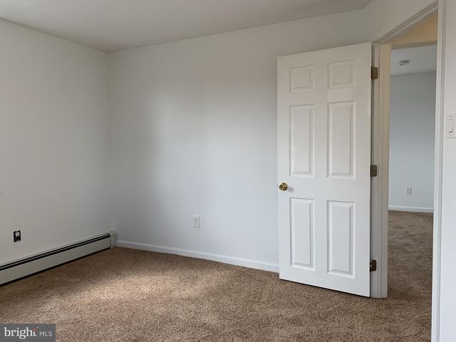 719 PEMBROKE AVE, East Lansdowne, PA 19050