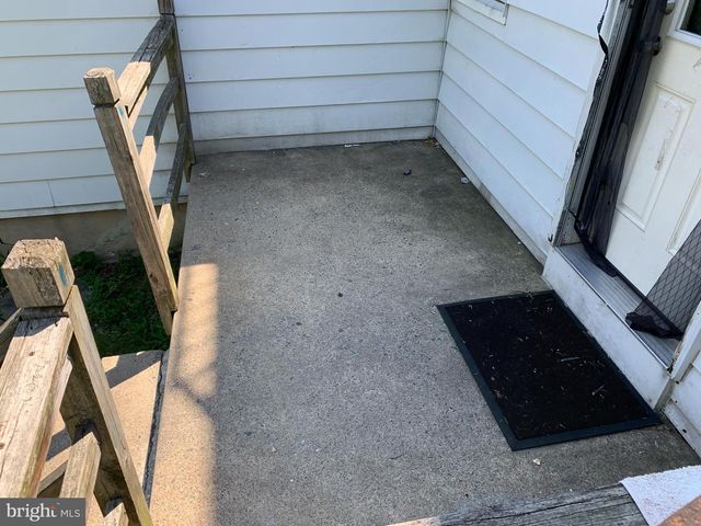 719 PEMBROKE AVE, East Lansdowne, PA 19050