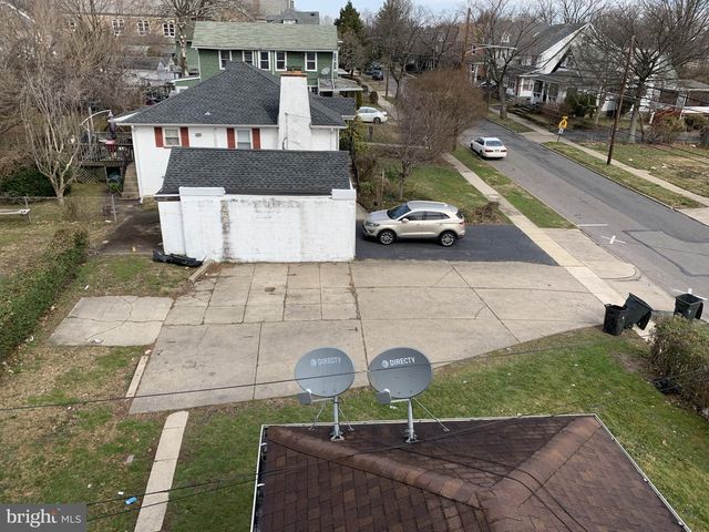 719 PEMBROKE AVE, East Lansdowne, PA 19050