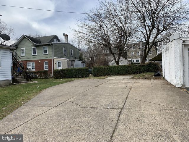 719 PEMBROKE AVE, East Lansdowne, PA 19050