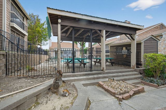 11520 Huebner Rd Apt 501, San Antonio, TX 78230