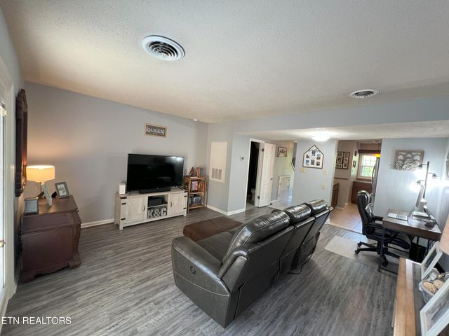 6521 Deane Hill Drive 1, Knoxville, TN 37919