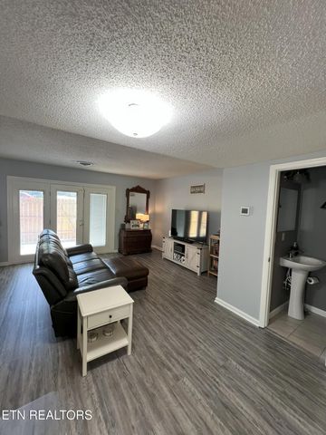 6521 Deane Hill Drive 1, Knoxville, TN 37919