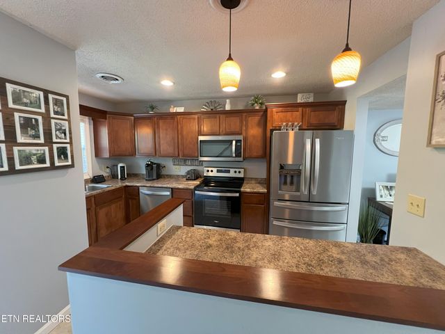 6521 Deane Hill Drive 1, Knoxville, TN 37919
