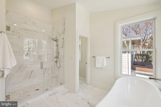 5115 42ND ST NW, Washington, DC 20016