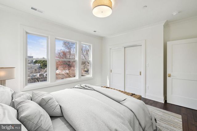 5115 42ND ST NW, Washington, DC 20016