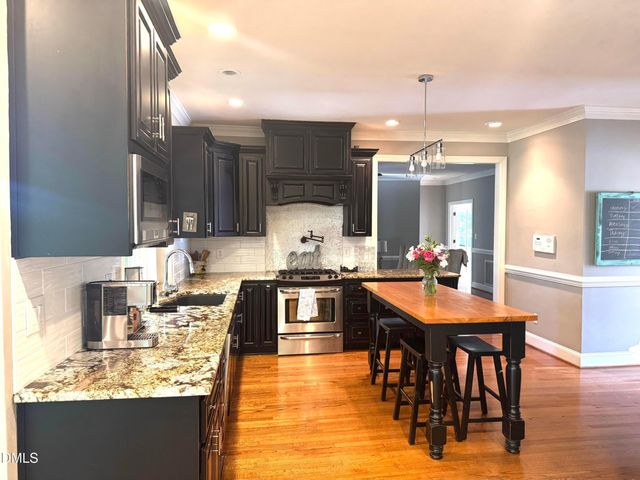 104 Flying Hills Circle, Cary, NC 27513