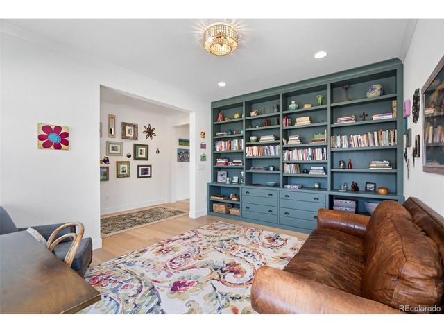 11261 Moonshimmer St, Littleton, CO 80125