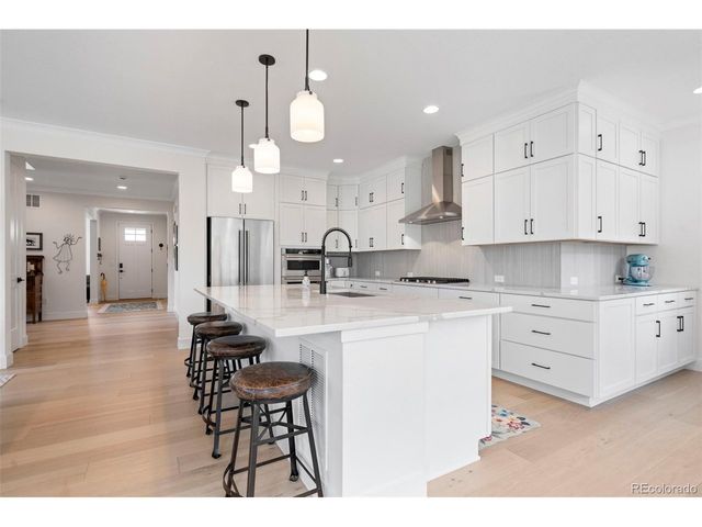 11261 Moonshimmer St, Littleton, CO 80125