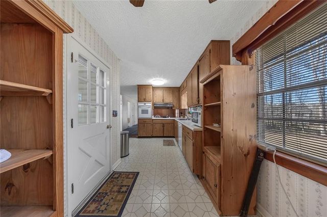 2075 Pinevale NE Drive, Marietta, GA 30066