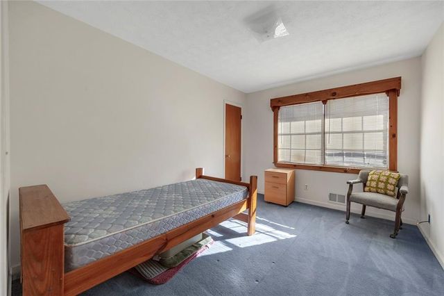 2075 Pinevale NE Drive, Marietta, GA 30066