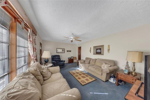 2075 Pinevale NE Drive, Marietta, GA 30066