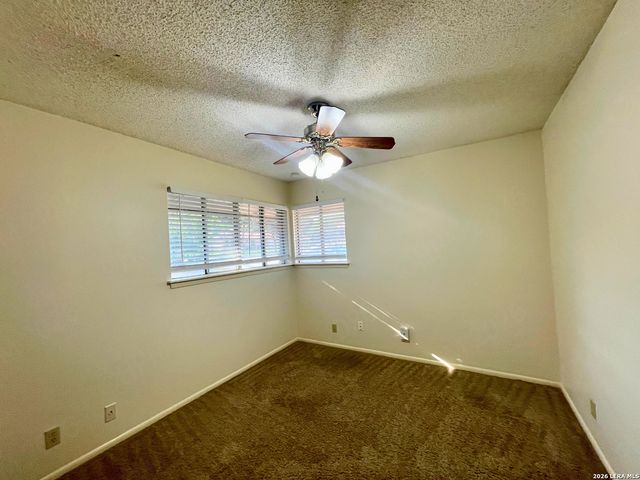 3435 SUGARHILL DR, San Antonio, TX 78230