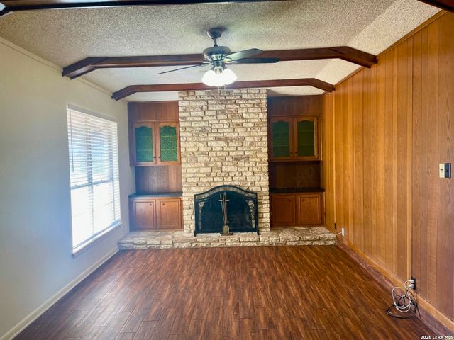 3435 SUGARHILL DR, San Antonio, TX 78230