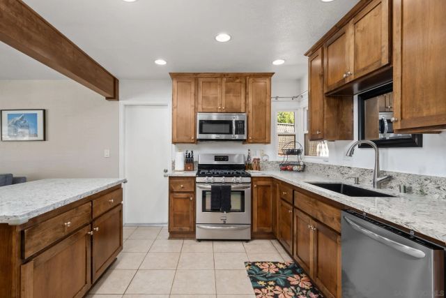 503 N Cuyamaca St, El Cajon, CA 92020