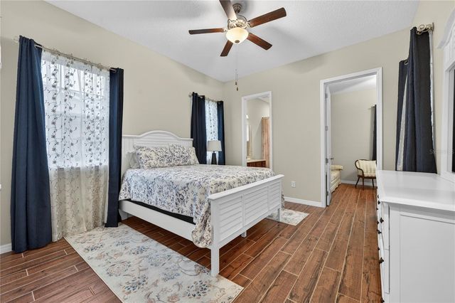 4221 NW 57TH AVENUE, Ocala, FL 34482