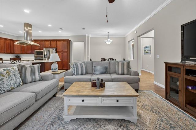 4221 NW 57TH AVENUE, Ocala, FL 34482