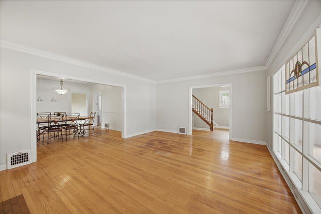 404 S Brainard Avenue, La Grange, IL 60525