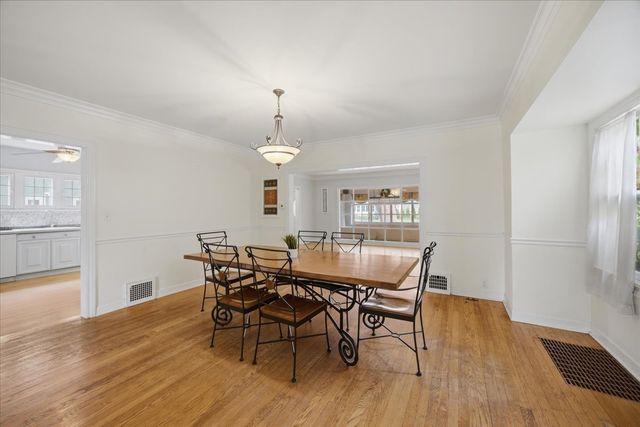 404 S Brainard Avenue, La Grange, IL 60525