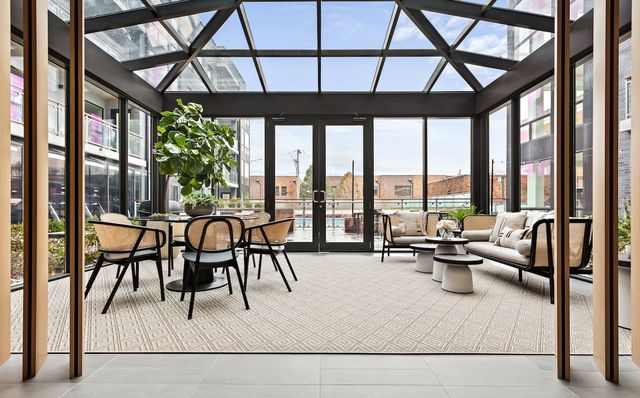 2611 N Hermitage Avenue 217, Chicago, IL 60614