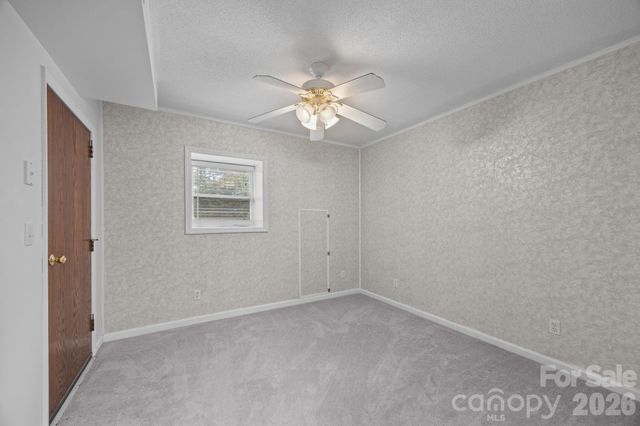 124 Lytle Cove Road, Swannanoa, NC 28778