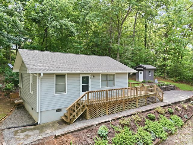 124 Lytle Cove Road, Swannanoa, NC 28778