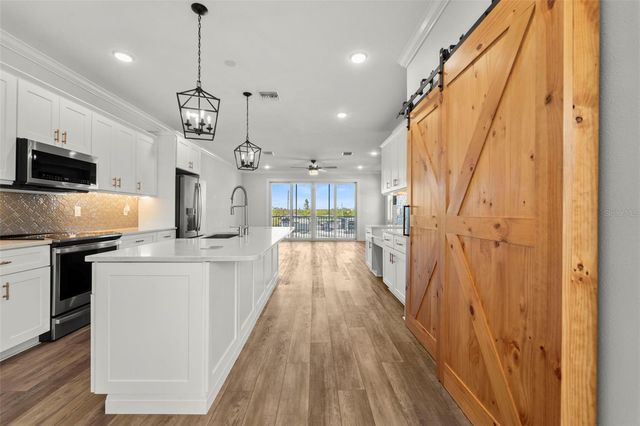 1299 SAVONA DRIVE NE, St Petersburg, FL 33702