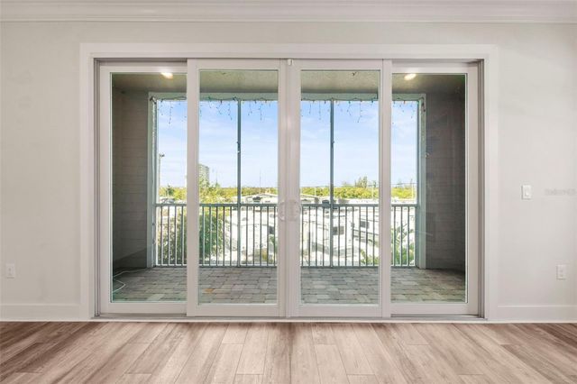 1299 SAVONA DRIVE NE, St Petersburg, FL 33702