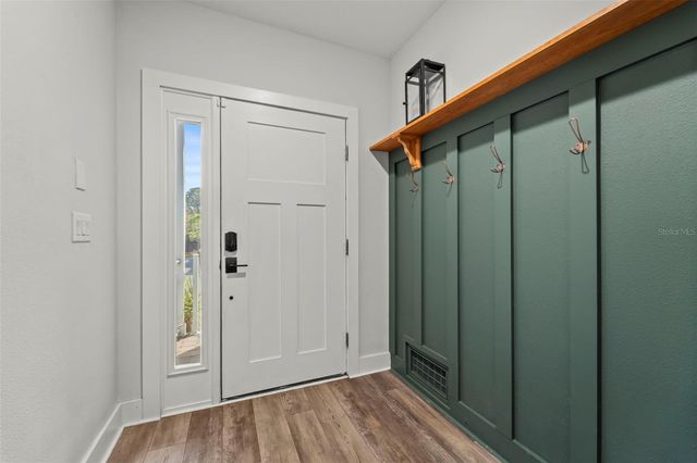 1299 SAVONA DRIVE NE, St Petersburg, FL 33702