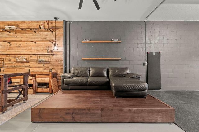 1299 SAVONA DRIVE NE, St Petersburg, FL 33702