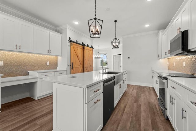 1299 SAVONA DRIVE NE, St Petersburg, FL 33702